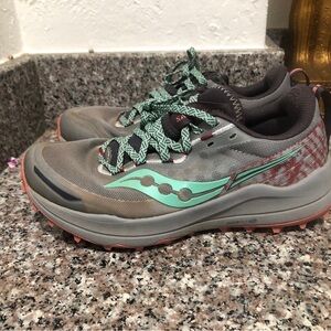 Saucony Women's Athletic Shoes - Gray and Mint